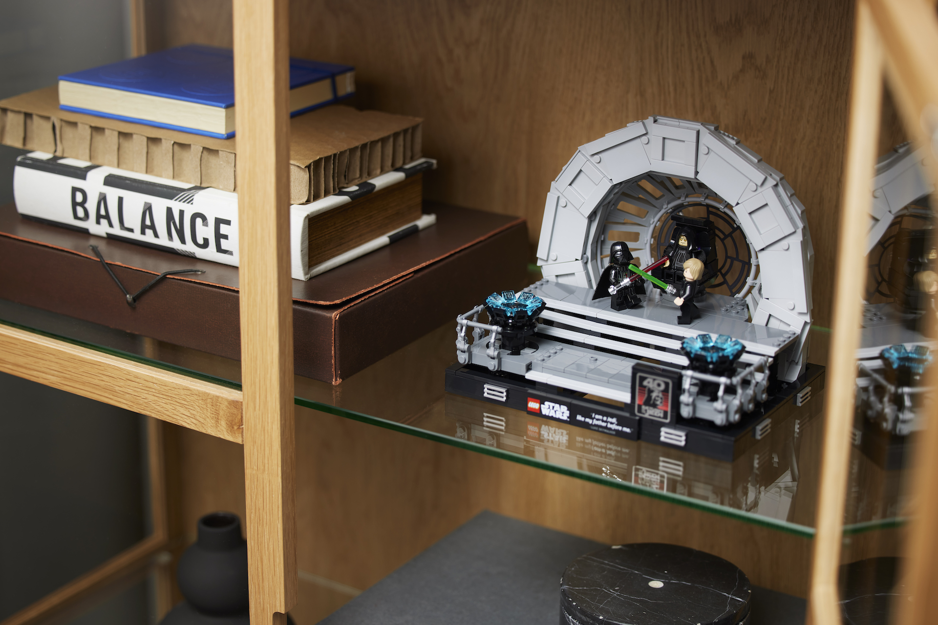 Comparing LEGO Star Wars: Return of the Jedi Dioramas to classic sets