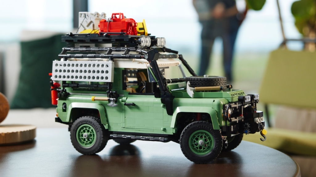 LEGO Icons 10317 Land Rover Classic Defender 90 featured 1024x576