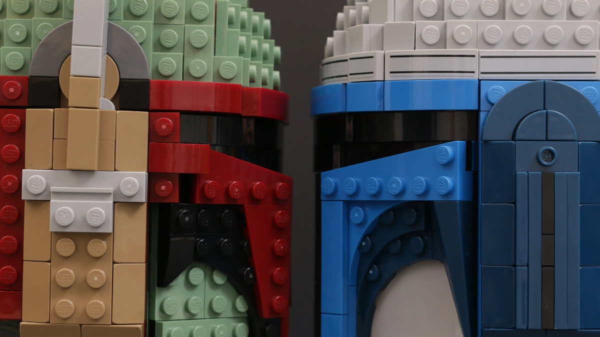 LEGO Star Wars Boba Fett Helmet vs. Jango Fett Helmet