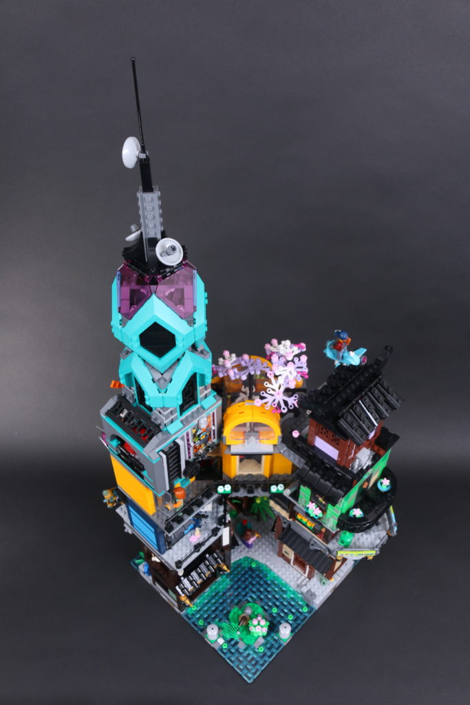 LEGO NINJAGO 71741 NINJAGO City Gardens review 21
