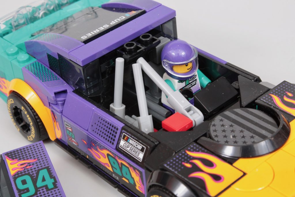 LEGO Speed Champions 76935 NASCAR Next Gen Chevrolet Camaro ZL1 review 7 1024x683