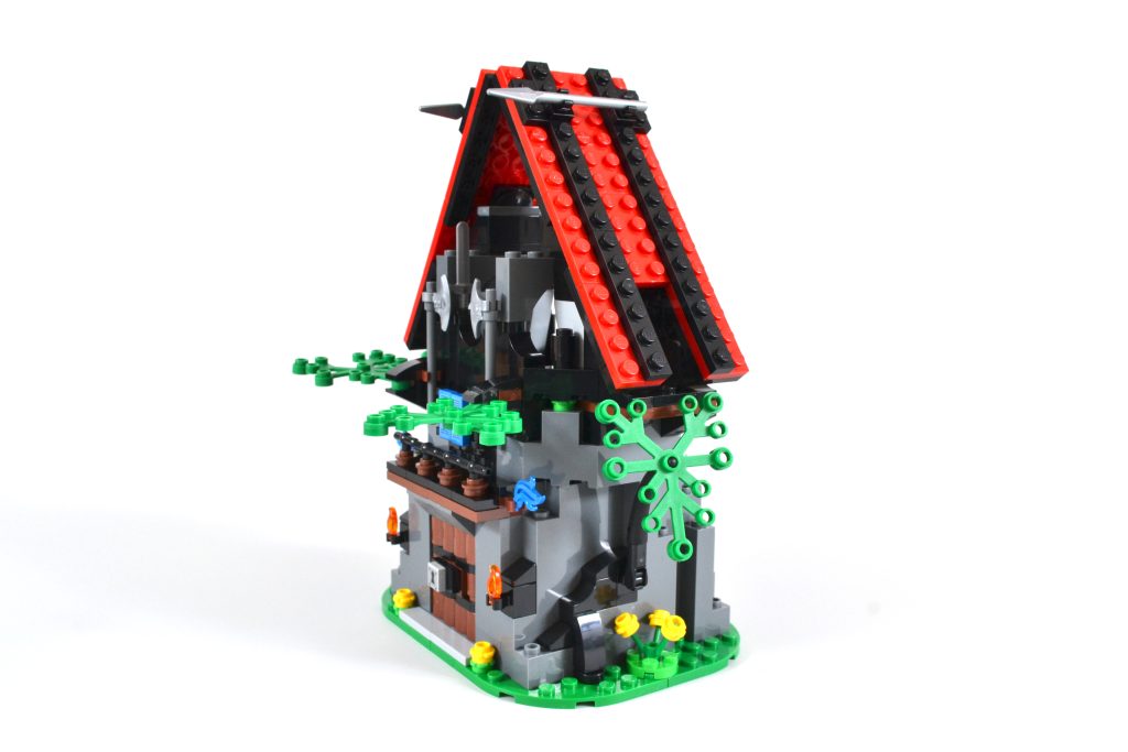 LEGO 40601 Majistos Magical Workshop 4 1024x683