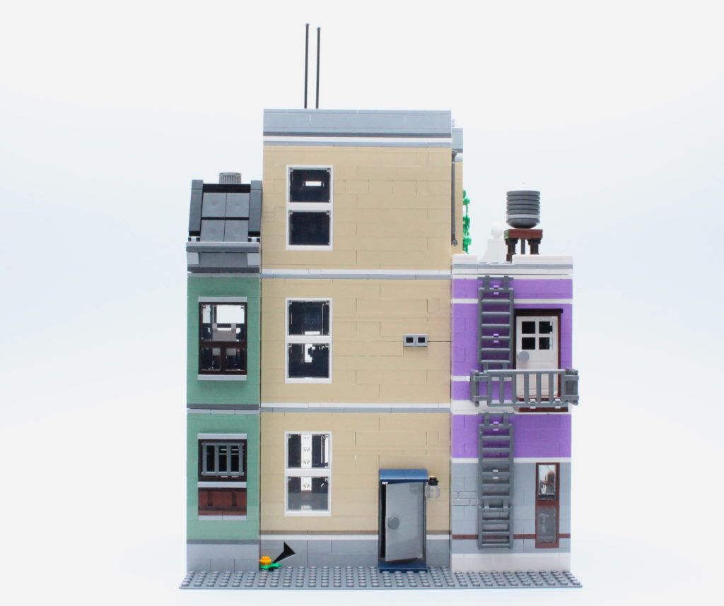 10278 Police Station 17