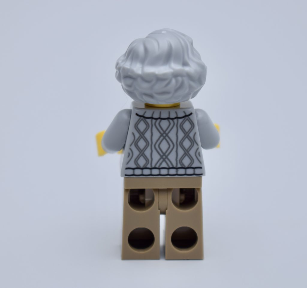 LEGO Icons 10325 Alpine Lodge Review 48 1024x962