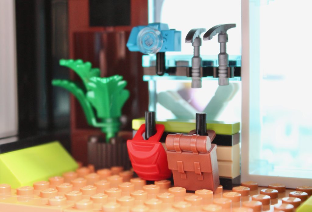 LEGO City 60366 Ski and Climbing Center review 7 1024x697