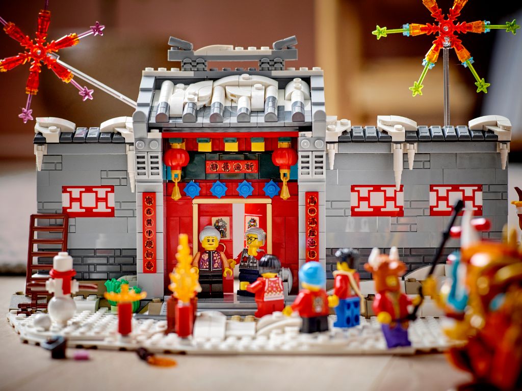 LEGO 80106 Story of Nian 13