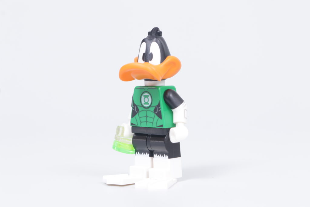 How to build your own LEGO Green Loontern minifigure Daffy Duck Green Lantern 12