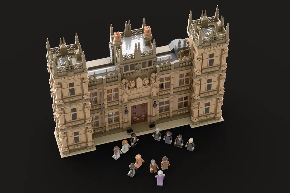 LEGO Ideas Downton Abbey Highclere Castle 2