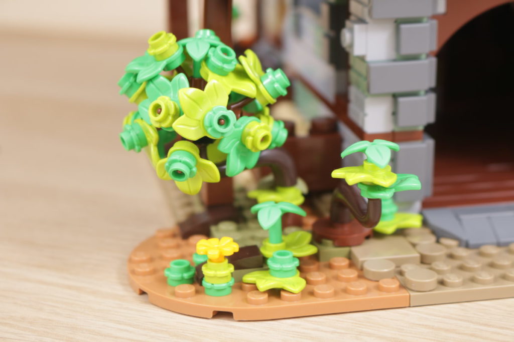 Rebuilding LEGO Ideas 21318 Medieval Blacksmith with Rebrickable 28 1024x683