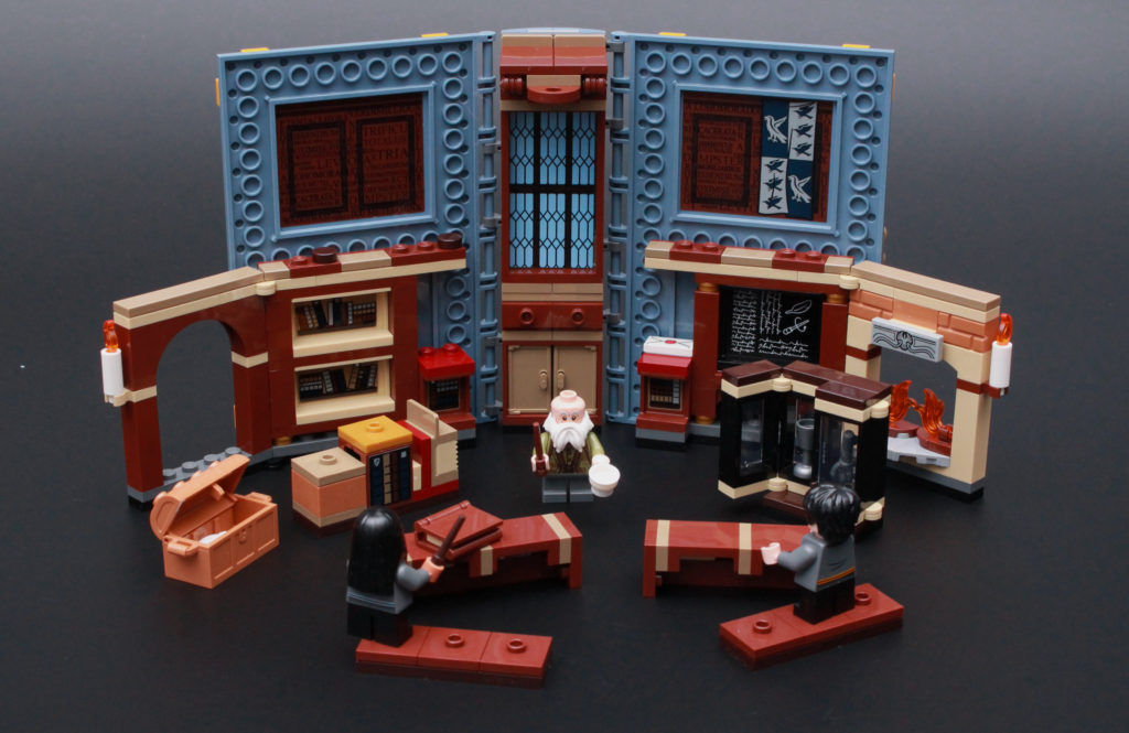 LEGO Harry Potter 76385 Hogwarts Moment Charms Class review 1