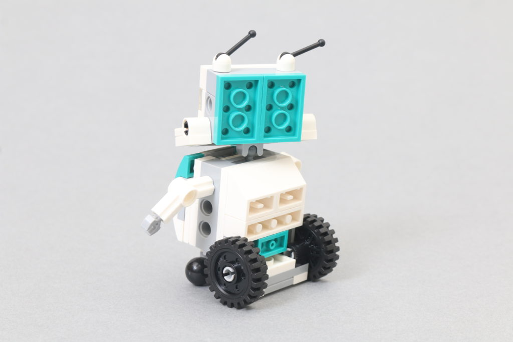 LEGO MINDSTORMS 40413 Mini Robots review 3
