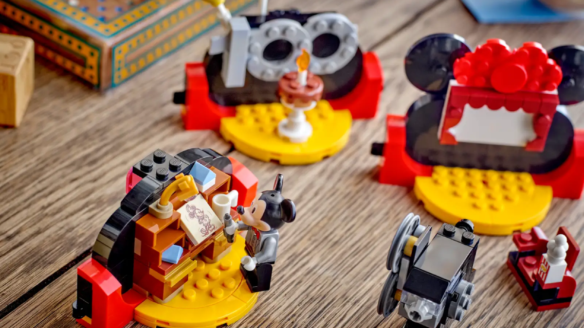 New LEGO Disney GWP already selling out in some territories