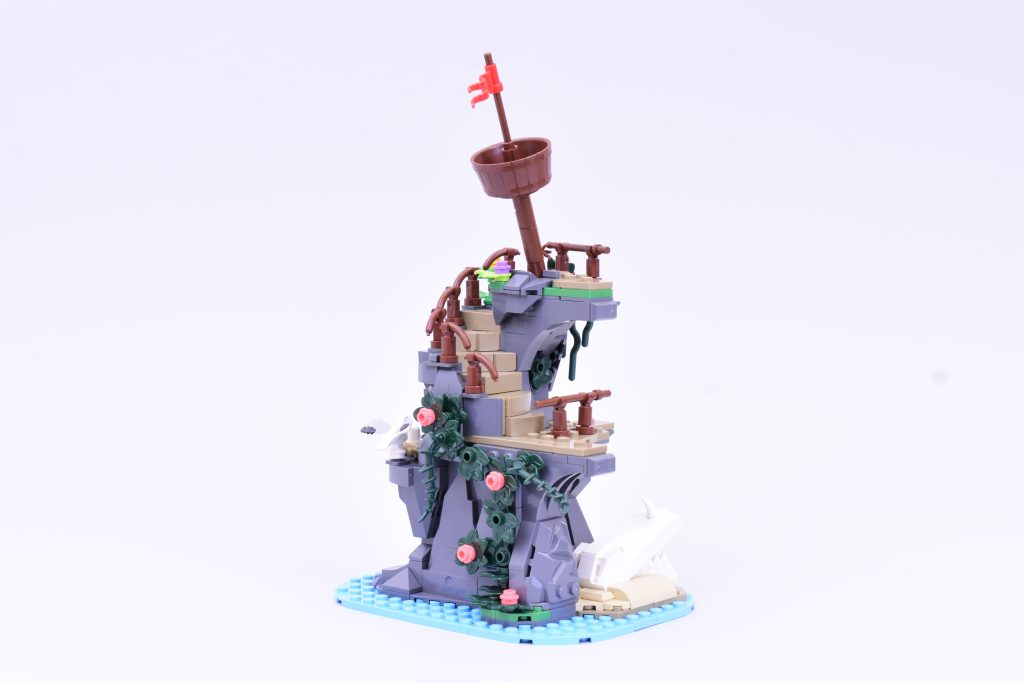 LEGO BrickLink Designer Program 910038 Ominous Isle review 25 1024x683