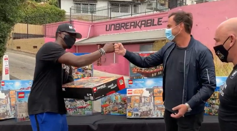 LEGO MASTERS and Will Arnett donate LEGO sets to veterans in the US