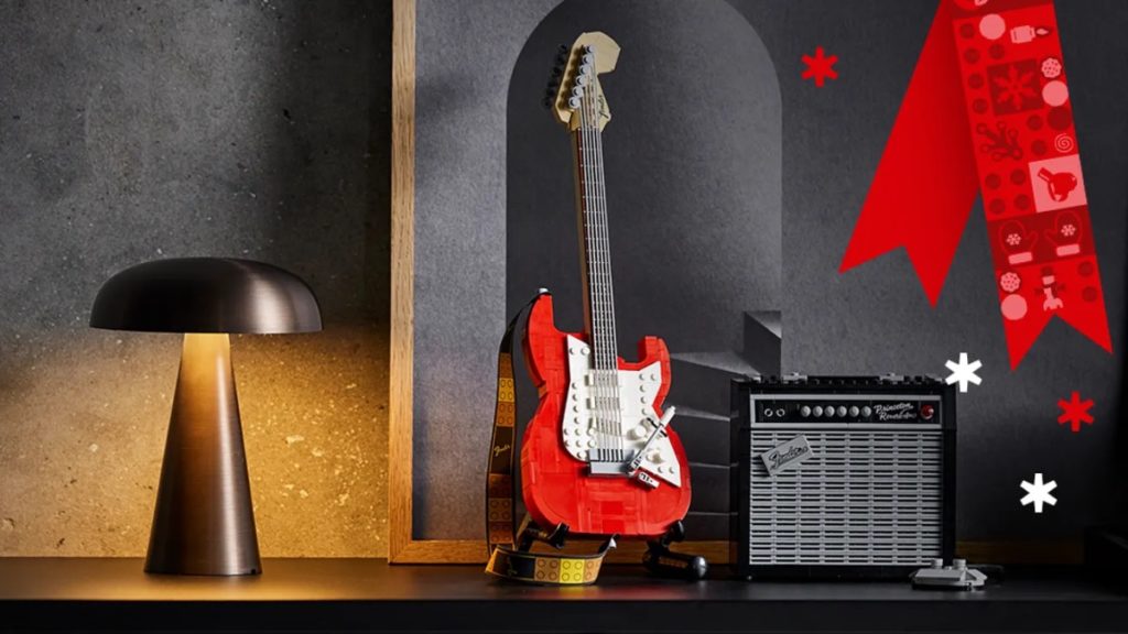LEGO Ideas 21329 Fender Stratocaster Xmas banner featured 1024x576