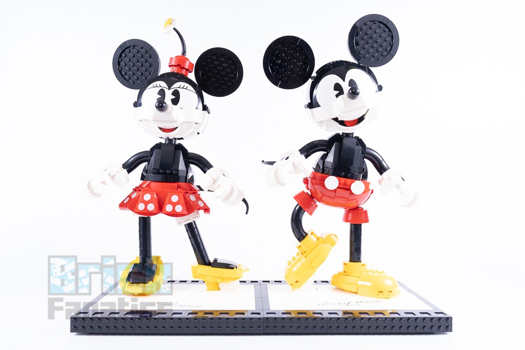 LEGO Disney 43179 Mickey Mouse and Minnie Mouse Buildable Characters 14 1