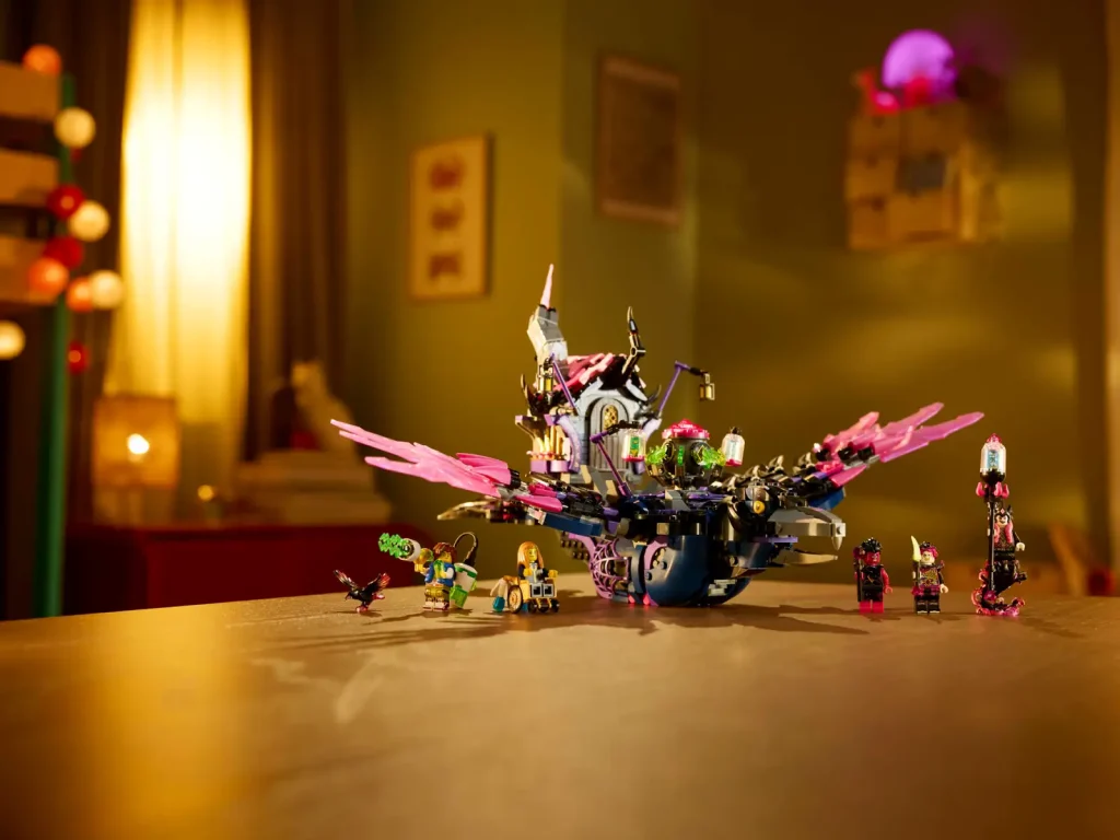 LEGO DREAMZzz 71478 The Never Witchs Midnight Raven Lifestyle 3 1024x768
