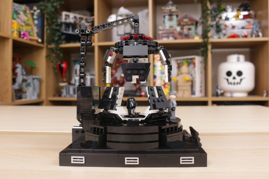 LEGO Star Wars 75296 Darth Vader Meditation Chamber review 3i 1024x683