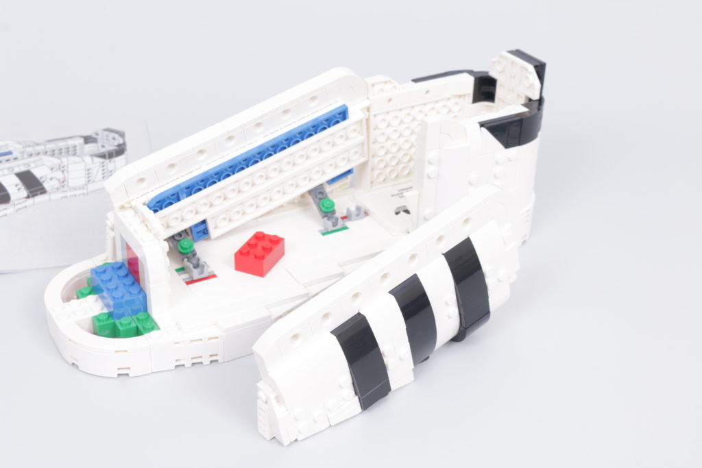 LEGO Creator Expert 18 plus 10282 Adidas Superstar review 24