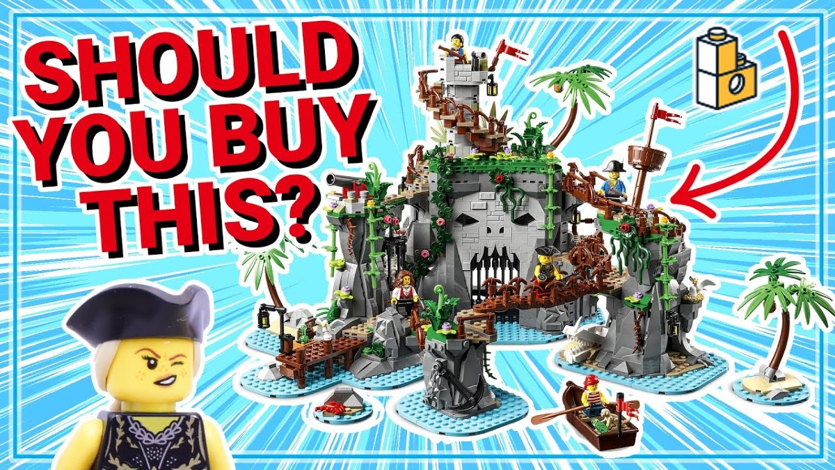LEGO BrickLink Pirates set is designed by a fan, and you can tell