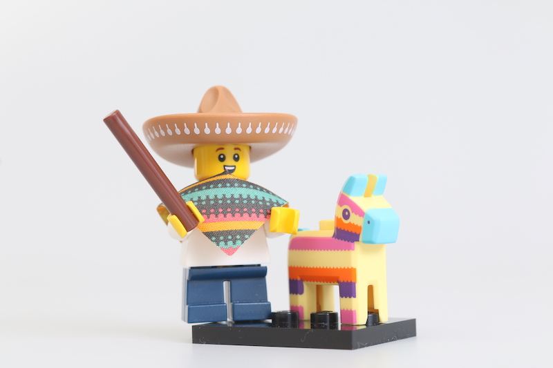 LEGO Collectible Minifigures Series 20 review 1