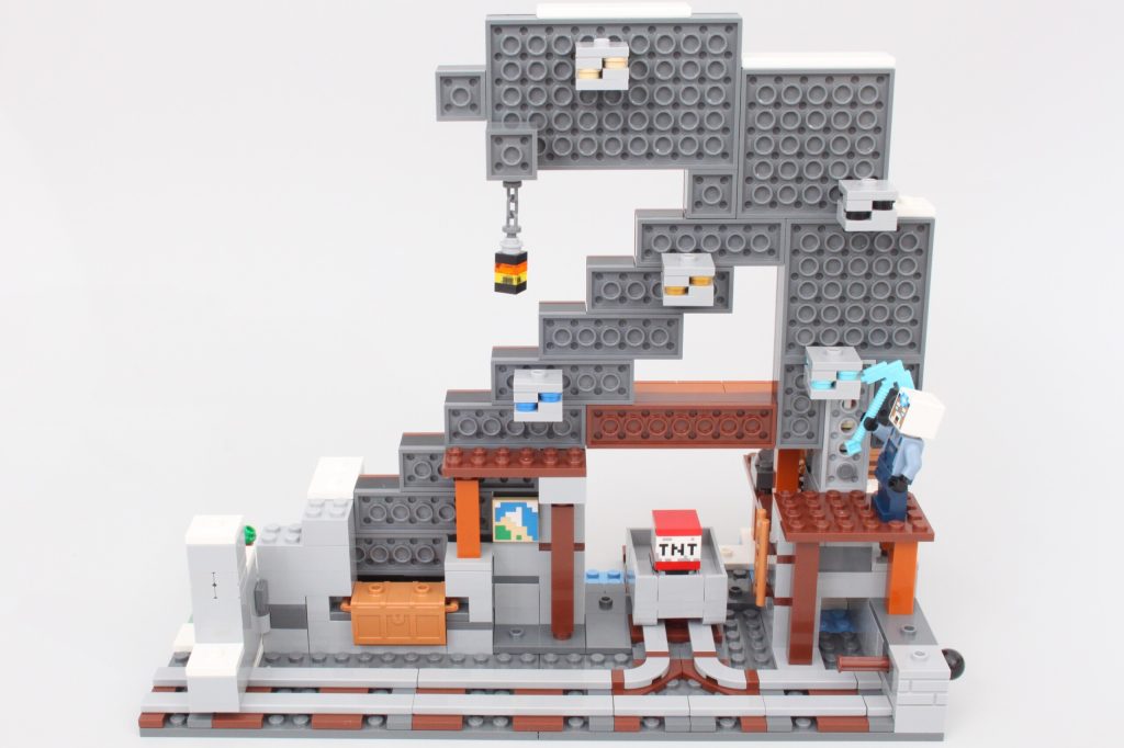 lego minecraft 21277 the pickaxe mine review 1 1024x682