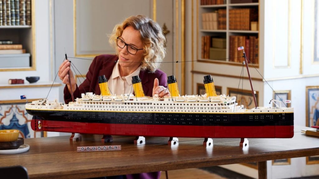 LEGO For Adults 10294 Titanic lifestyle display table featured 1024x576
