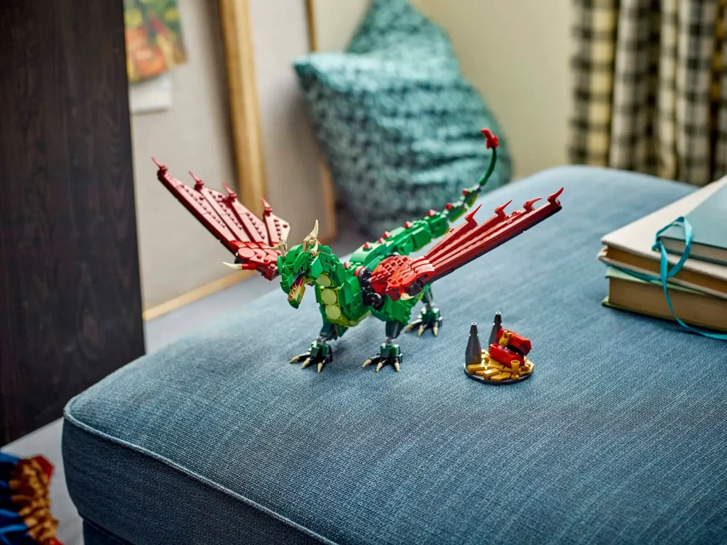 LEGO Creator 31161 Medieval Dragon lifestyle 2 1024x768