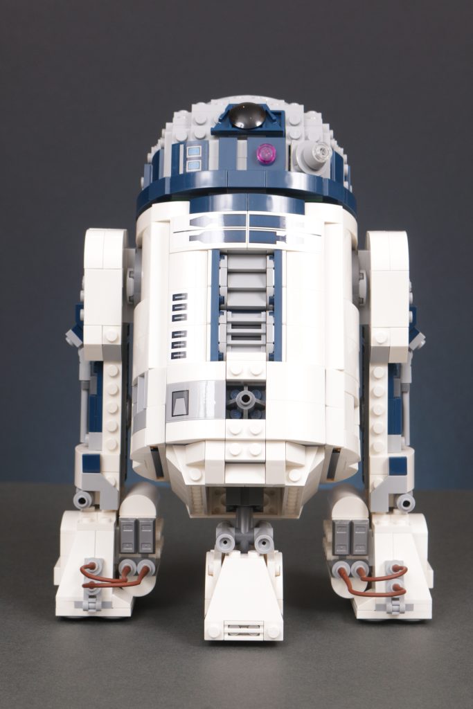 LEGO Star Wars 75379 R2 D2 review 3 683x1024