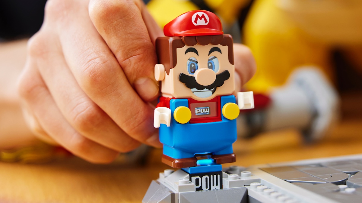 LEGO Super Mario 71411 The Mighty Bowser digital figure interaction featured