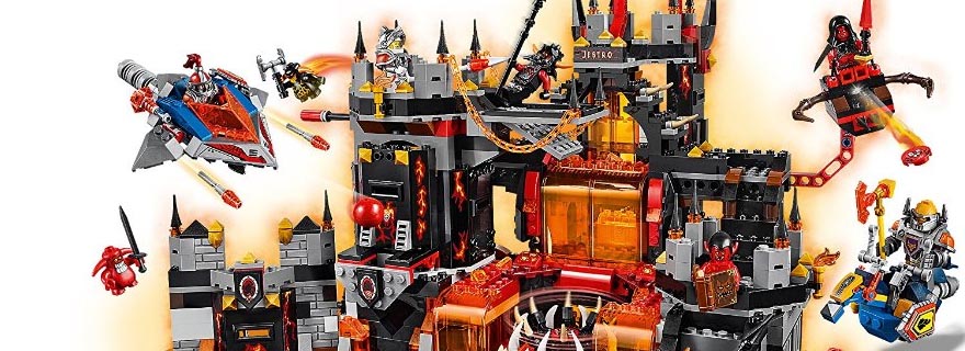 40% discount on LEGO NEXO KNIGHTS Jestro's Volcano Lair