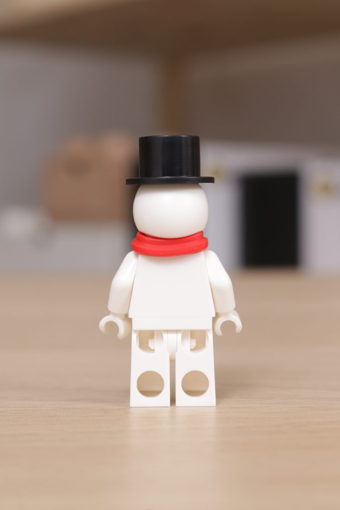 LEGO Minifigures 71034 Series 23 review 60 683x1024