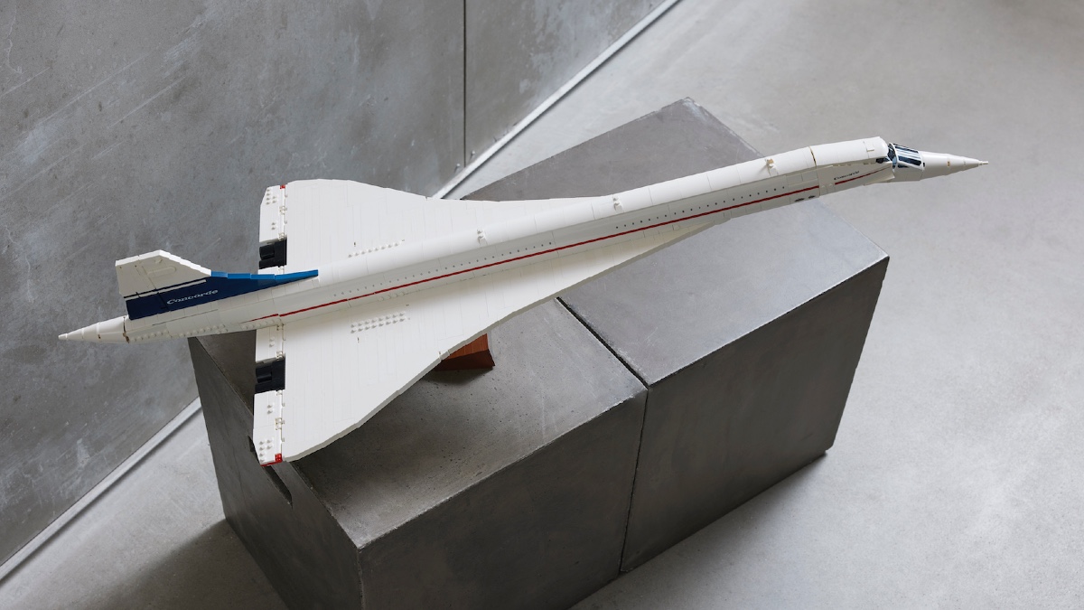 LEGO Icons 10318 Concorde keeps to a tight scale throughout