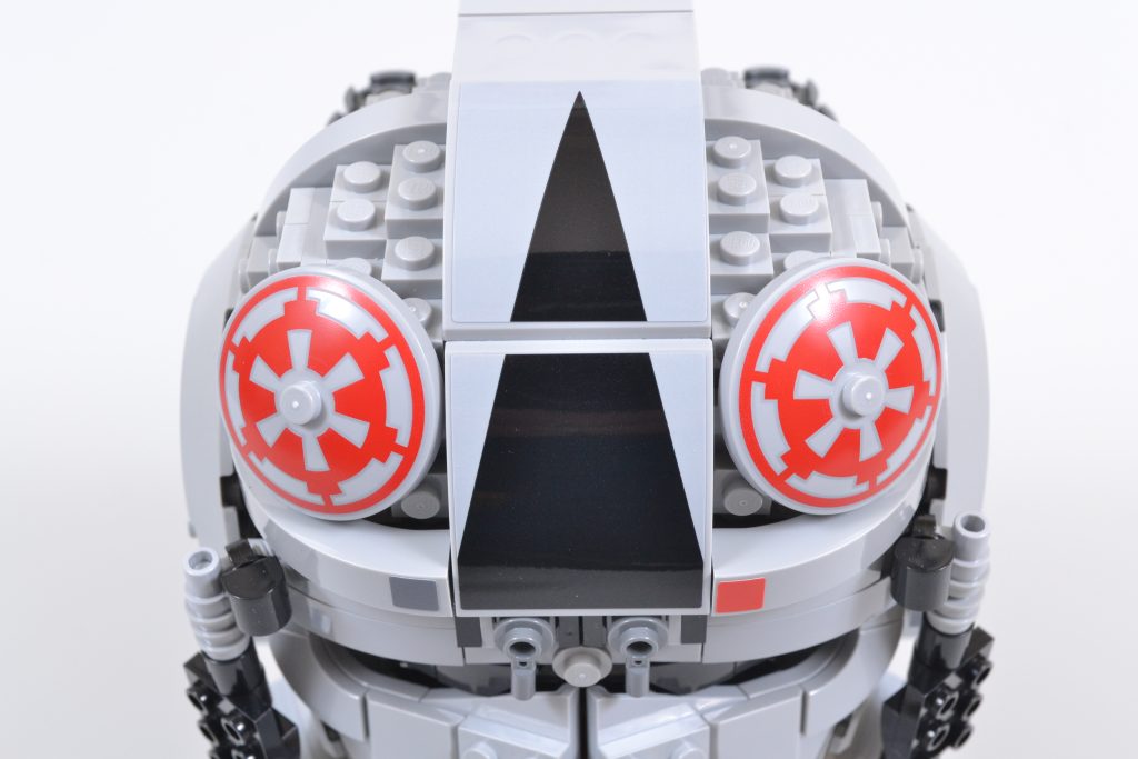 LEGO Star Wars 75429 AT AT Driver 14 1024x683