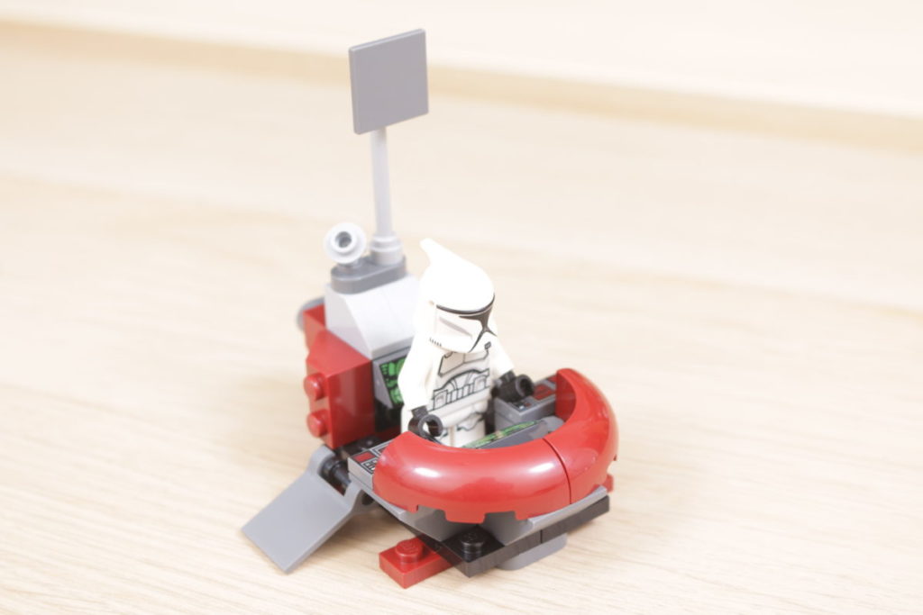 LEGO Star Wars 40558 Clone Trooper Command Station review 15 1024x683