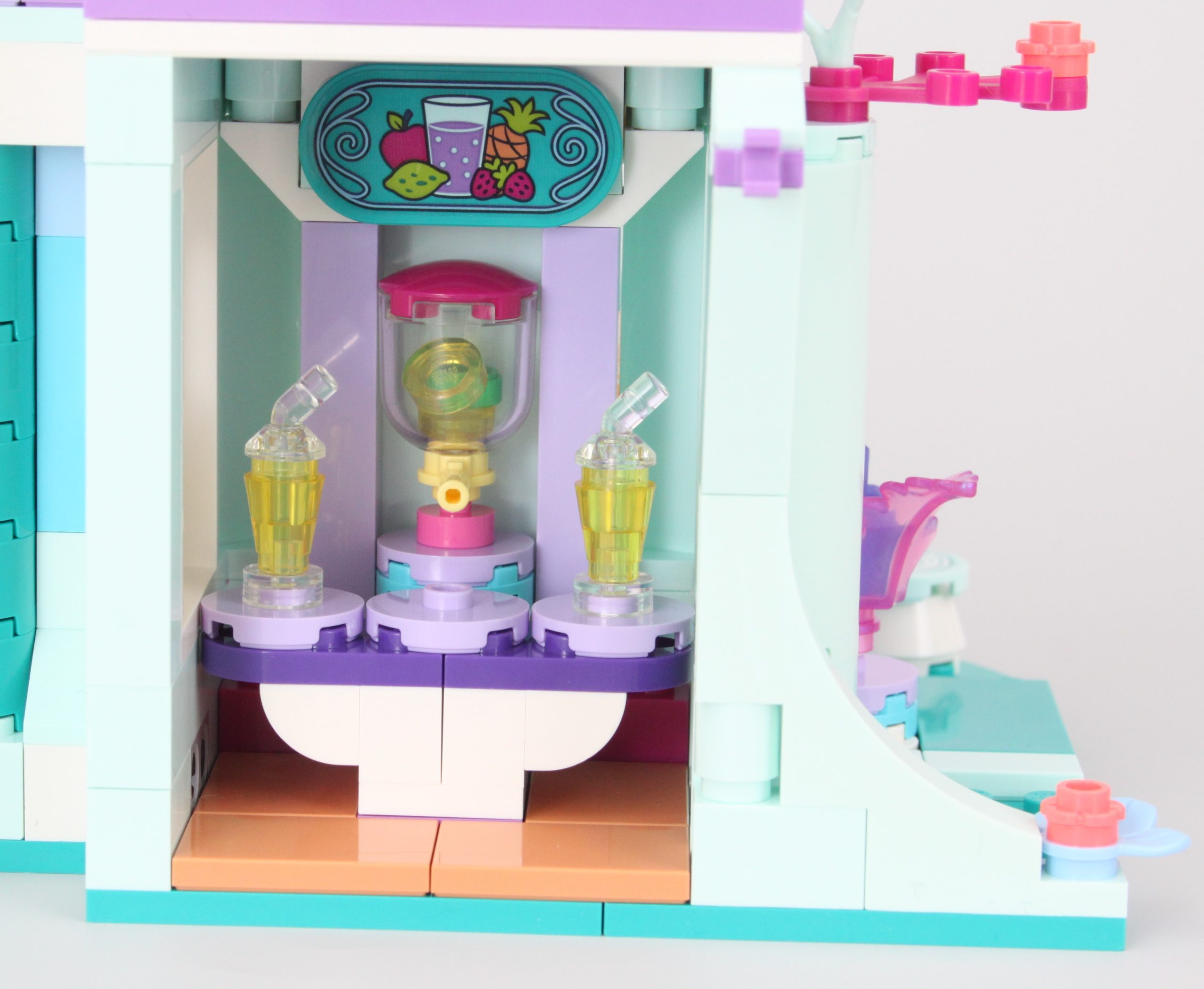 LEGO Disney 43215 The Enchanted Treehouse review 18 scaled