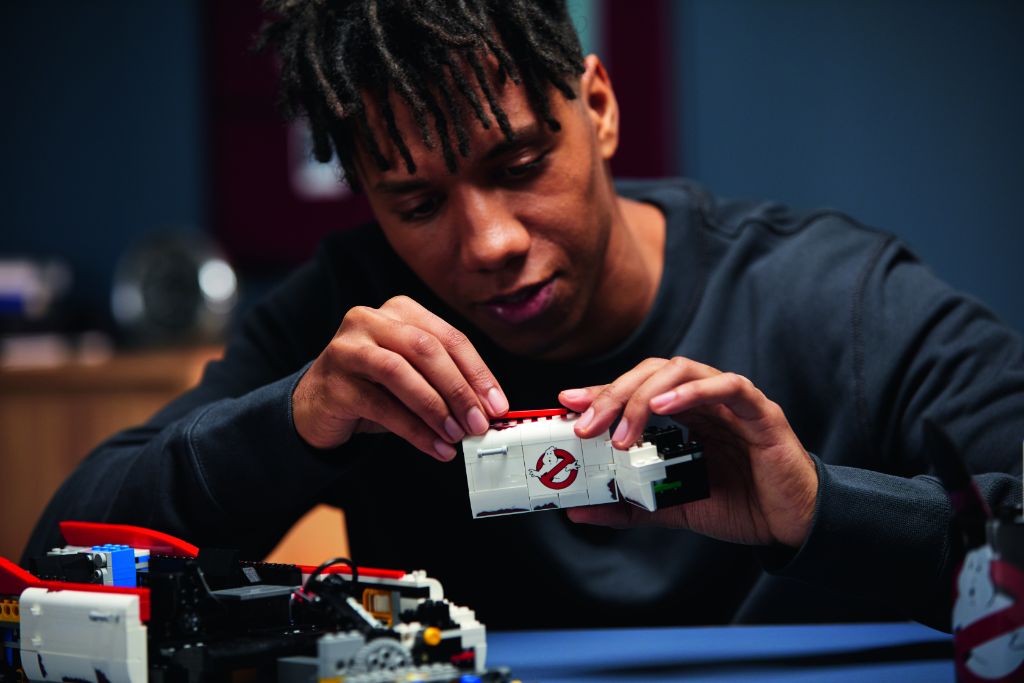 LEGO Ghostbusters 10274 ECTO 1 22