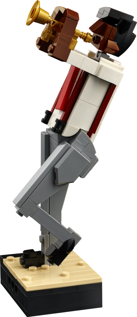 21334 Back 04 445x1024