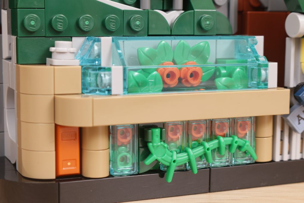 LEGO Batman 76271 Batman The Animated Series Gotham City review 37 1024x683