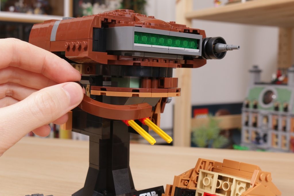 LEGO Star Wars 75351 Princess Leia Boushh Helmet review 11 1024x683