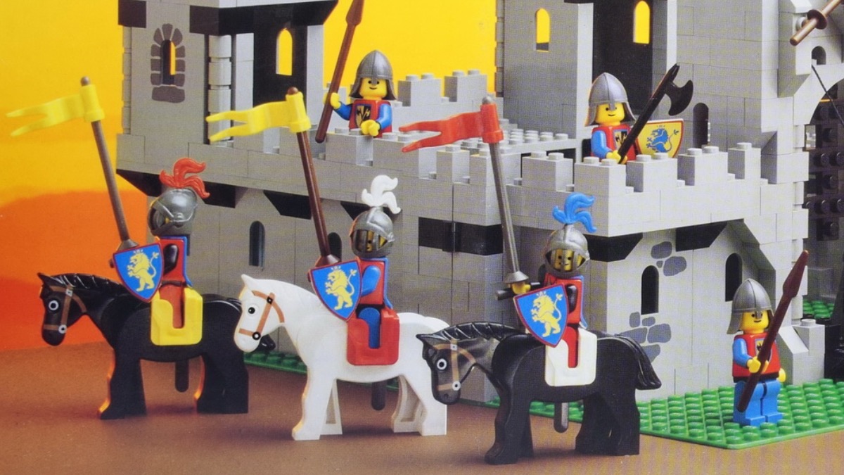 LEGO 10305 Lion King’s Castle rumoured to be missing a pretty crucial ingredient