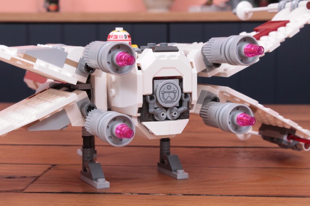 LEGO Star Wars 75393 TIE Fighter X Wing Mash up review 8 1024x683