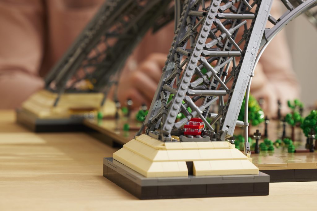 LEGO Icons 10307 Eiffel Tower 20 1024x683