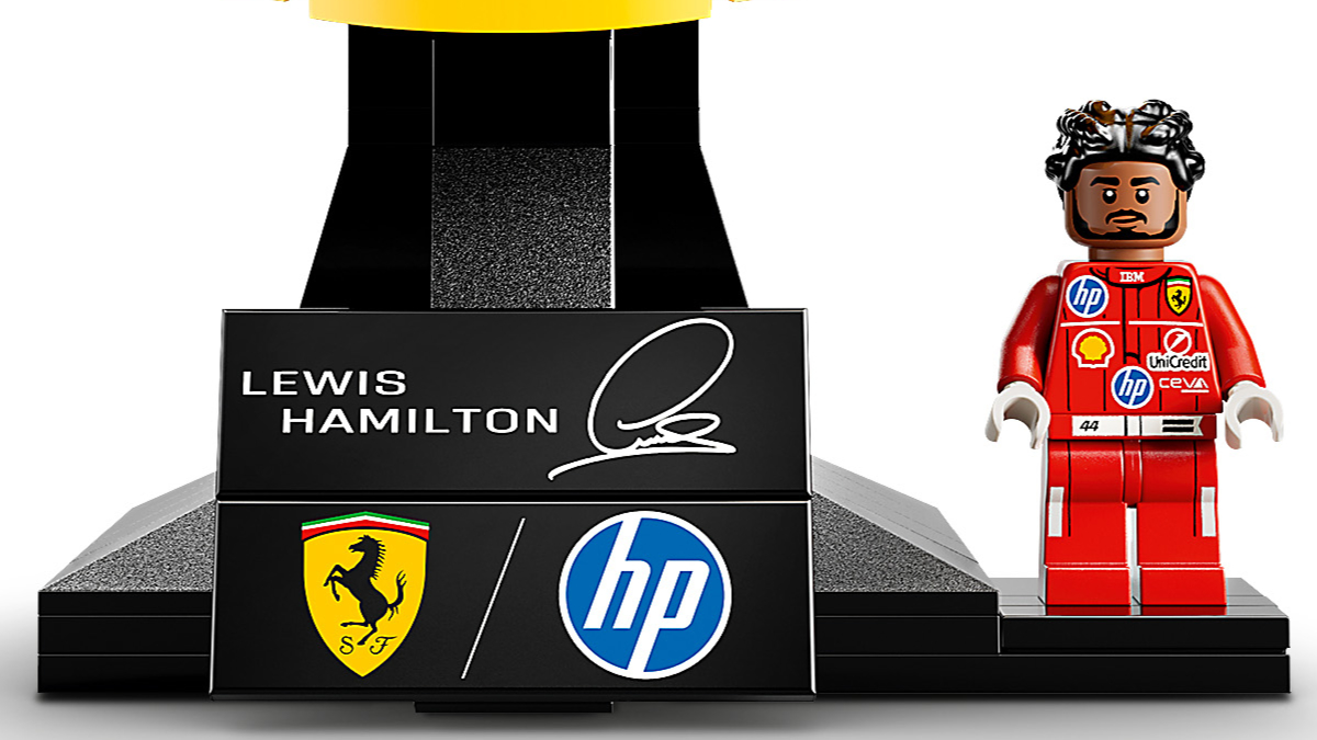 LEGO Editions 43022 Scuderia Ferrari HP Lewis Hamilton Helmet