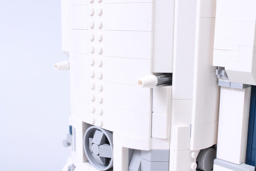 LEGO Star Wars 75308 R2 D2 review 36
