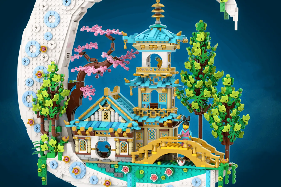 LEGO Ideas Moon Palace 3
