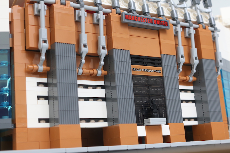 LEGO Creator Expert 10272 Old Trafford Manchester United review 17 1