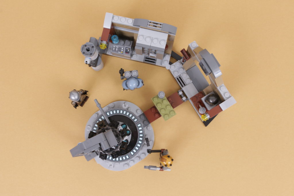 LEGO Star Wars 75319 The Armorers Mandalorian Forge review 40