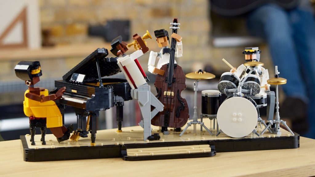 LEGO Ideas 21334 Jazz Quartet lifestyle 3 featured 1024x576