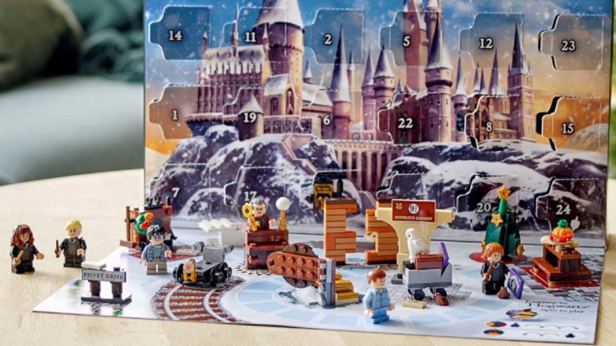 Is LEGO Harry Potter 2021 Advent Calendar the least festive one yet?